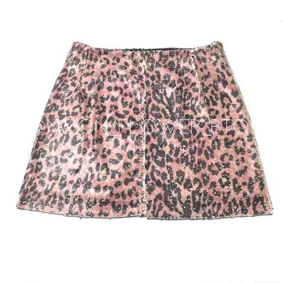 💕💕SALE💕💕 Free People Cheetah Sequin Mini Skirt - Picture 8 of 13